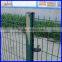 polyester coated/hot dip galvanized curvy welded fence for Public places and buildings for roads