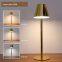 Lámpara de mesa de moda atmosférica de arte de hierro nórdico LED con control táctil de brillo, de metal y protección visual, para bares, salones, dormitorios y hoteles