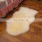 70x90cm white square shaped faux fur carpet