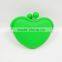 Fashion Green Heart Silicone Coin Wallet with Metal Clips on Side Pocket Shaped Wallet