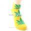 2016 Hot new design maple leaf cotton ankle socks