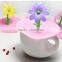 The hot sale cute flower shaped silicone suction lids for cups
