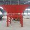 Sand hopper for belt conveyor