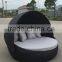 round bed