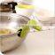 Creative Silicone Soup Funnel Water Deflector Cooking Tool Kitchen Gadget / Silicone Soup Funnel kitchen tool