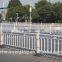 Maintenance free road divider/road guardrail