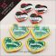 Fashion accessories pin badges cheap souvenir heart shaped pin badges                        
                                                Quality Choice