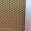Edelstahl-Brass-Metall in Goldfarbe, dekoratives, gekrimptes und gewebtes Drahtgitter für Vorh?nge und Schranktüren