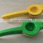 2016 Latest Wave Handle Series Citrus Lemon Squeezer