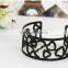 Latest black metal jewelry bangle,popular heart style bangle for young girls