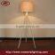 Metal floor stand lamp