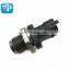 Common Fuel Pressure Sensor For K-ia S-oul R-io H-yundai i30 i10 i40 OEM 0281002863 0 281 002 863