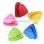 High Quality Kitchen Baking Silicone Heat Insulation Clip Anti Scalding Non Slip Oven Microwave Gloves