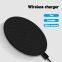 Ma?geschneiderter tragbarer Wireless-Ladeger?t (Wireless Charger) für iPhone und Android-Mobilger?te. Tragbarer drahtloser Ladeunterlage (Wireless Charger Pad) mit LED-Rundlicht