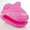 GL-006 lovely animal silicone professional oven mitts