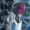 Pr?zise Raythink CX20-Serie Handheld-Thermalkamera mit 40mK NETD, 3,5-Zoll-HD-Display und UVC-übertragung für Ger?tewartungsaufgaben