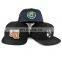 3D-буквы, закрепленные на капюшоне Snapback, продаются