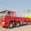 howo 8*4 30T crane truck gets up with the heavy and transport vehicle truck with loading crane