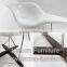 Cheap manufacture fin jowl fiberglass pelican chair