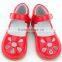 Good quality cheap fashion squeaky shoes kids sandals china