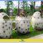Simulation robtic hatching dinosaur egg