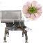 Automatic chicken wing separating machine/Frozen chicken wing cutting machine