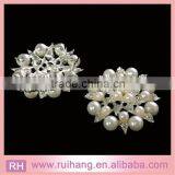 Round Royal Pearl Brooch Wholesale Wedding Decoration for Wedding Invitations thumbnail-3