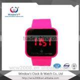 2015 Factory Direct Fashion Cheap Chinese Watch