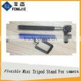 Hot Selling Selfie Stick thumbnail-2