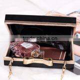 Wholesale Acrylic Lucite Perspex Ladies Ladies Clutch Evening Bag in Hand Acrylic Bag thumbnail-5