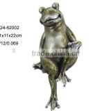 Polyresin frog garden statue