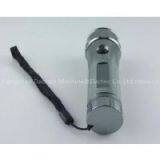 FL813 Magnetic Flashlight 3LED Aluminum Powered by 3AAA Battery Flash Light thumbnail-3