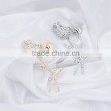 Personalized Flower Design Metal Gold Lapel Pin For Sales thumbnail-6