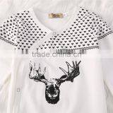 S60693B 2017 Autumn Baby Jumpsuits Newborn Boys Girls Romper Deer Head Long-sleeved Heart Printed Baby Coverall thumbnail-2