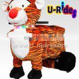 Big Size Walking Cute Animal Riding