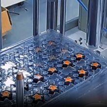 Hongmei Fully Automatic Rotary Button-twisting Four-color Pad Printing Machine, Custom Manufacturer of Automated Printing Equipment thumbnail-2