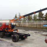 hand operated lifting equipment on truck, Model No.: SQ3.2S3, 3.2ton truck crane with telescopic booms.