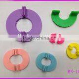 Neon Color 6 Sizes/set Plastic Yarn Ball Pompom Maker for Knitting Crafts thumbnail-1