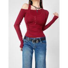 Sexy Girl Wearing Multiple Layers With a Necklet, a Strapless Backless Top, a Short-sleeved Top With a V-neck and a Long-sleeved Base Layer T-shirt for Autumn Fashion Sets, Trendy and Stylish. thumbnail-4