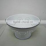 Enamel metal colander, cheap fruit colander