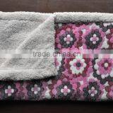 Jacquard Fleece Sherpa Throw thumbnail-3