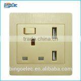 UK Style 13a Switch Socket With Double Usb Socket