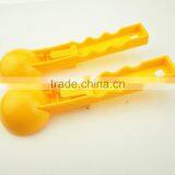 41006 Plastic Ice Cream Spoon thumbnail-4
