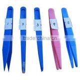 Plastic Tweezers thumbnail-1