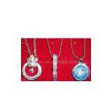 Sell Rhinestone Necklace thumbnail-1