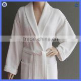 High quality white 100% cotton waffle bathrobe for hotel