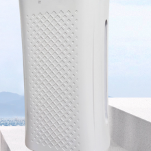 Intelligent air purifier removes formaldehyde and sterilizes ultraviolet rays