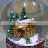 Custom Resin Candy House Musical Christmas Snow Globe thumbnail-3