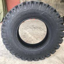 Small Loader Tyres 750-16 Engineering Machinery Tyres 900-16 thumbnail-4