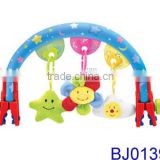 New fashion bed bell lovely baby arch stuffed mobile wholesale